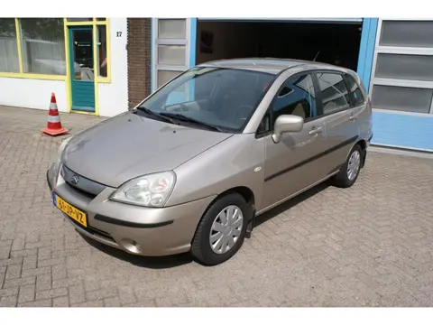 Suzuki Liana 1.6 GLX