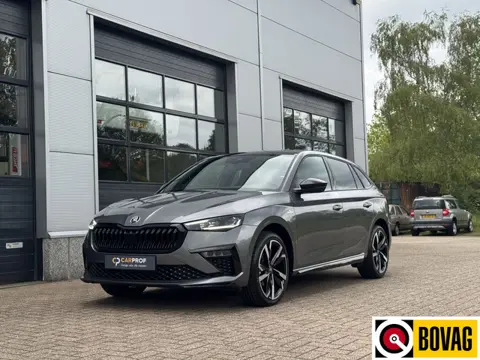 Škoda Scala 1.0 TSI DSG Monte Carlo | Panoramadak | Stuur+Stoelverwarming | Achteruitrijcamera | Spo