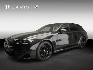 BMW M5 Touring | Keramische remmen | M Driver's Package | Panoramadak | Comfort Pack