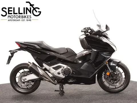 Honda NSS 750 Forza (bj 2021)