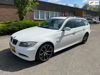 BMW 3-serie Touring 325i Automaat Leder Boekjes N.A.P
