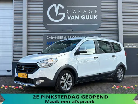 Dacia Lodgy 1.2 TCe Stepway 116PK 7Pers,Trekhaak,Navi,Airco,Cruise,Isofix,Bluetooth,Multi-Stuur,Elek