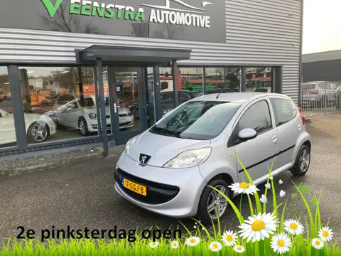 Peugeot 107 Peugeot 107 1.0 12V XS | 5-deurs | Nieuwe koppeling | Rijklaar