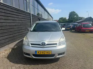 Toyota Corolla Verso 2.2 D-4D Luna