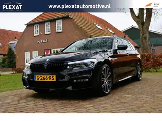 BMW 5-serie Touring 530d xDrive High Executive Aut. | Panorama | Stuurwielverwarmd | Driving Assista