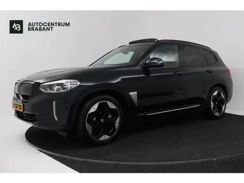 BMW IX3 High Executive 80 kWh (PANORAMADAK, 360 CAMERA, SFEERVERLICHTING, ADAPTIVE CRUISE, TREKHAAK 