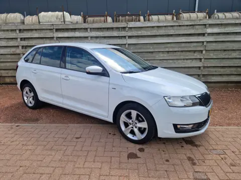 Skoda Rapid Spaceback 1.0 TSI Greentech Clever Navigatie