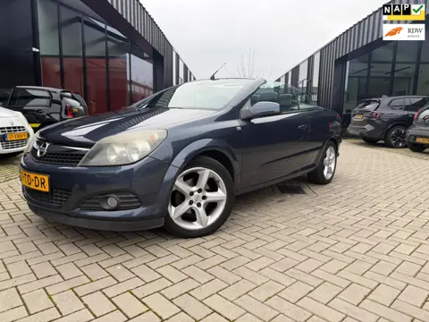 Opel Astra TwinTop 1.6 Cosmo Airco Weinigs KMS NL Auto NAP
