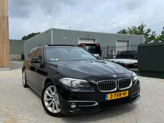 BMW 5-serie Touring 520d Luxury (bj 2013) AUTOMAAT XENON PANO FACELIFT