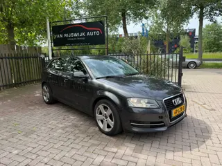 Audi A3 Sportback 1.4 TFSI Attraction Pro Line Nav Clima Pdc