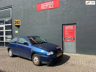 Seat Ibiza 1.6i Vigo