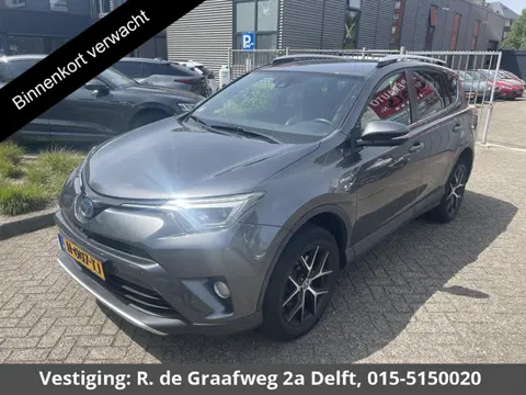 Toyota RAV4 2.5 Hybrid Executive Business | BSM | Parkeersensoren | Stoelverwarming | Elektrische ko
