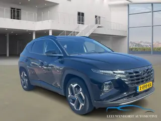 Hyundai Tucson 1.6 T-GDI PHEV Premium Sky 4WD, full option, nw. model, duurste uitvoering, dealeraut