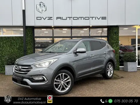 Hyundai Santa Fe 2.2 CRDi 4WD Comfort 7p. | Leder | Camera | ACC