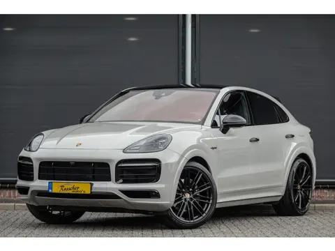 Porsche Cayenne Coupé 3.0 E-Hybrid 462Pk Aut. | Platinum Edition | Luchtvering | Sport-Design Pakket