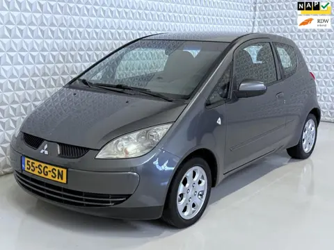 Mitsubishi Colt 1.3 Invite Airco 144.000km (2005)