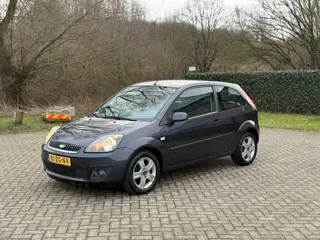 Ford Fiesta 1.3-8V Futura AIRCO I RIJDT GOED I NWE APK I PRIMA AUTO