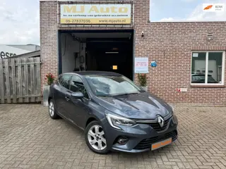 Renault Clio 1.0 TCe Initiale Paris virtual cruise control