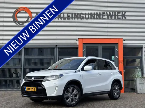 Suzuki Vitara 1.4 Boosterjet Select Smart Hybrid / Navi / Allseason Banden / AndroidAuto/ Apple carp