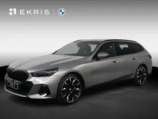 BMW 5 Serie Touring 550e xDrive | M Sportpakket Pro | Innovation Pack | Travel Pack | Comfort Pack |