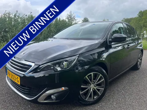 Peugeot 308 1.2 | Clima | Cruise | Apple-carplay | Panodak | Distributieriem vervangen