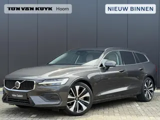 Volvo V60 2.0 B3 Core intellisafe/ keyless entry/ climate line/ 19 inch/ extra getint glas