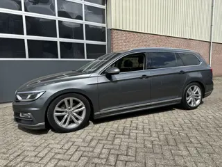Volkswagen Passat Variant 2.0 TDI 150pk Aut. Business Edition R Airco,Cruise,Pano,Navi,Leer/alca,Lmv