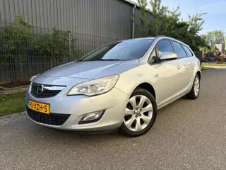 Opel Astra Sports Tourer 1.4 Cosmo / NAVI / AIRCO / CRUISE