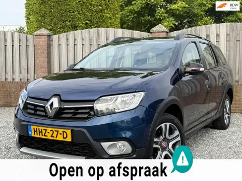 Dacia Logan MCV 0.9 TCe SL Royaal SPECIAALE RNAULT UITVOERING STOEL VERWARMING NAVI P CAMERA AIRCO