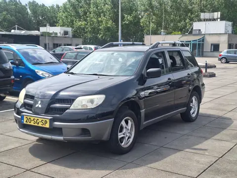 Mitsubishi Outlander Sport €1850,-2.0 Invite+ Sport AIRCONDITION TREKHAAK