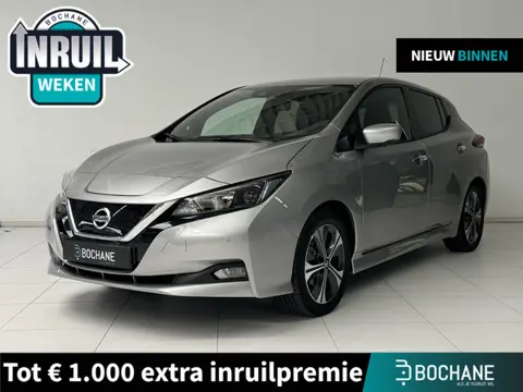 Nissan LEAF N-Connecta 40 kWh | SOH 90% | 360° Camera | Adaptive Cruise Control | Navigatie | Stoelv