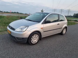 Ford Fiesta 1.3 Ambiente