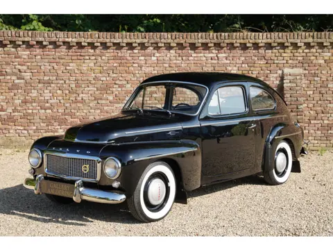 Volvo PV544 B16 "Restored and rebuilt in recent years" Restored and rebuilt to factory originality a
