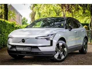 Volvo EX30 Twin Motor Performance Plus 69 kWh Harman Kardon Vapour Grey