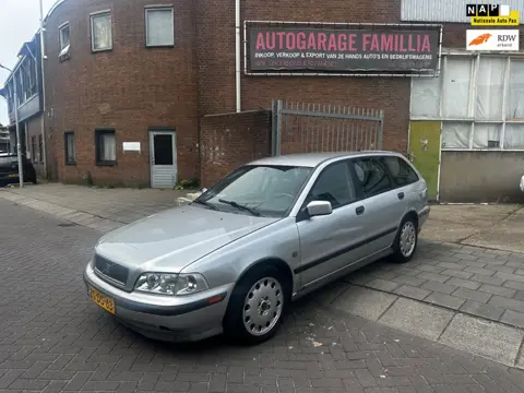Volvo V40 2.0 T4