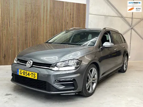 Volkswagen Golf Variant 1.5 TSI Highline R-LIne AUTOMAAT