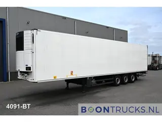 Schmitz Cargobull SCB*S3B + CARRIER VECTOR 1550 | LIFT AXLE * TAIL LIFT * 250 x 265 * NL TRAILER