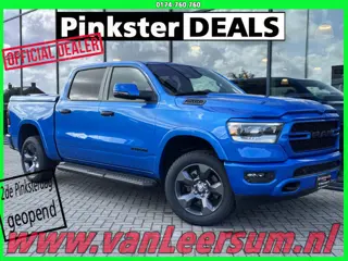 Dodge Ram 1500 V8 Built to Serve | Hydro Blue | Achteruitrijcamera