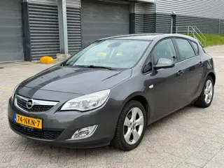 Opel Astra 1.4 Edition - Airco - APK