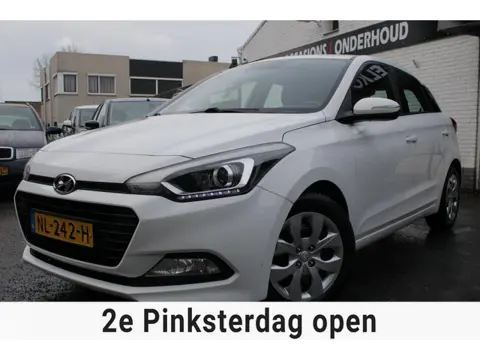 Hyundai I20 1.0 T-GDI Comfort | Airco | Cruise control | Navi | Parkeersensoren & Camera | Elec rame