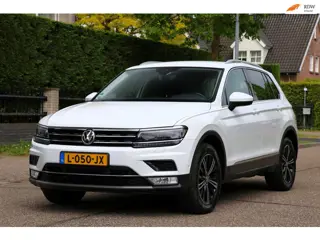 Volkswagen Tiguan 2.0 TSI 4Motion Highline | NAVI | CLIMA | CRUISE | LED | TREKHAAK | ZEER MOOIE GOE