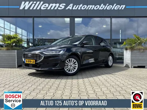 Ford Focus 1.0 EcoBoost Hybrid Titanium Style Stoelverwarming, Camera & App-Connect