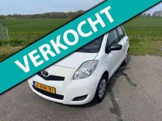 Toyota Yaris 1.0 VVTi Acces