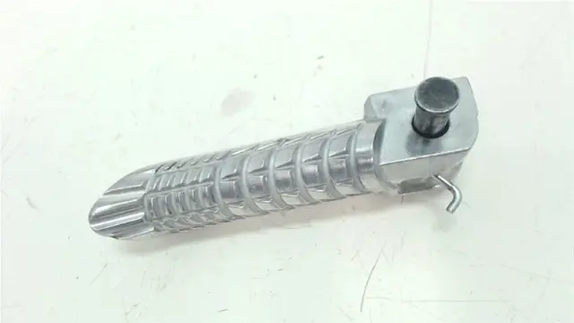 VOETSTEUN LINKS Suzuki GSX R 1000 2009 - 2010