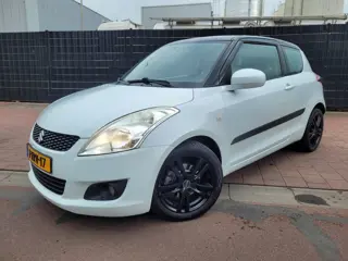 Suzuki Swift 1.2 Exclusive EASSS Stoelverw, Keyles , Climate control