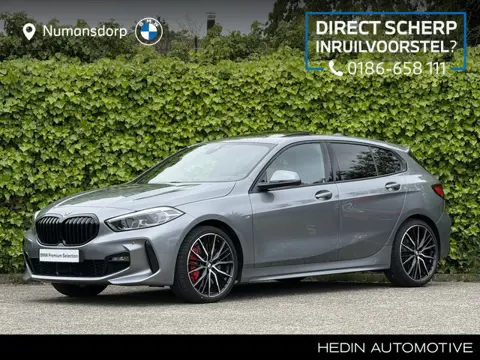 BMW 1-serie 118i | M-Sport | 19'' | Panorama | Camera | HiFi