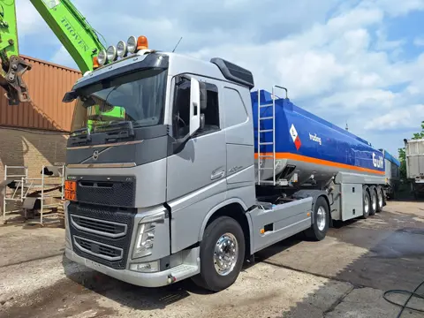 Volvo FH 420 FH420 & Stokota Tanktrailer 38900lt (bj 2015)