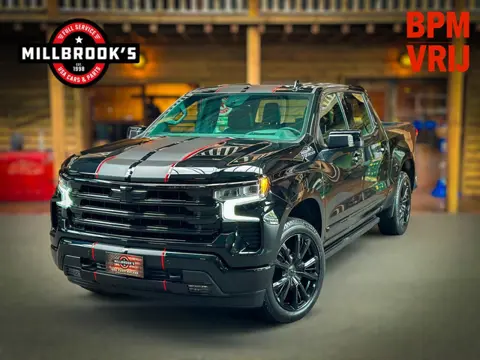 Chevrolet Silverado High Country Black Edition 6.2 V8 420 PK Striping, laadbakcover, Full options .