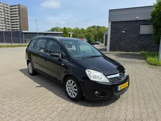 Opel Zafira 1.8 Selection 7P