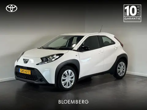 Toyota Aygo X 1.0 VVT-i MT Play | CarPlay | Camera achter |